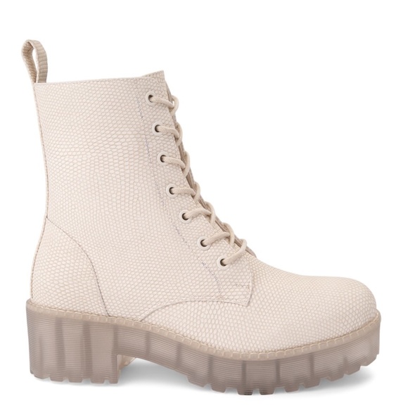 NWT Dirty Laundry Mazzy Liz Platform Boots - Picture 2 of 2